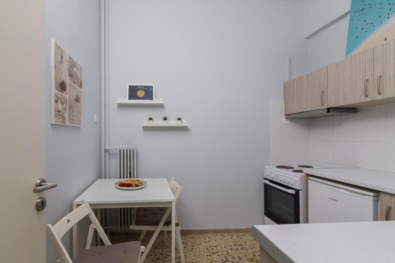Kerameikos Metro Apartment For 4 Athens Exterior photo